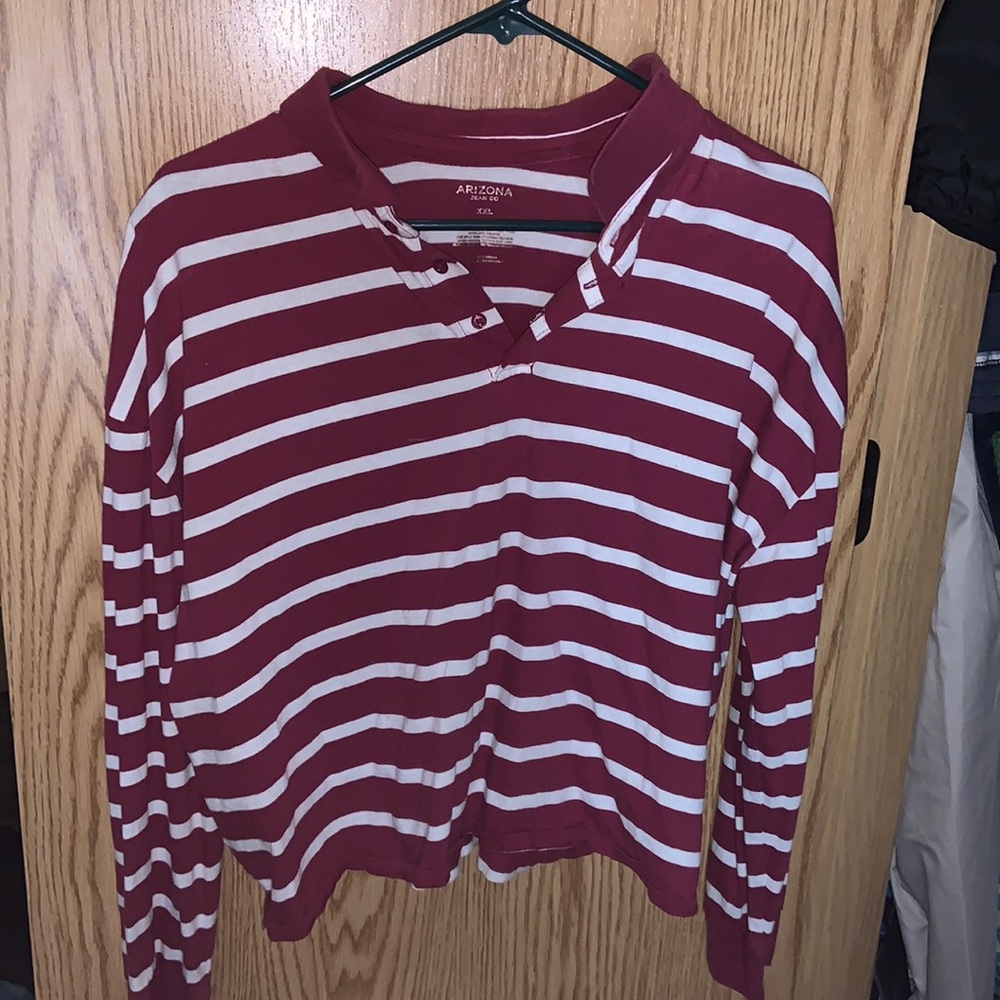 Woman’s long sleeve shirt, slightly cropped